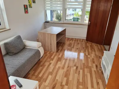 Photo, INSIDE, OUTSIDE