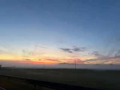 ... frühmorgens auf dem Lahnradweg ...