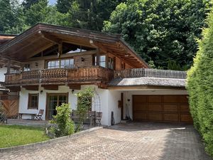 Ferienwohnung für 8 Personen (160 m²) in Aurach bei Kitzbühel