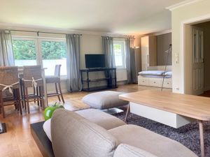 23377645-Ferienwohnung-4-Aurich-300x225-4