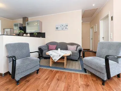 Ferienwohnung für 3 Personen (65 m²) in Aurich 3/10