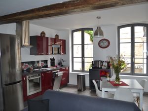 23666333-Ferienwohnung-2-AUXERRE-300x225-3