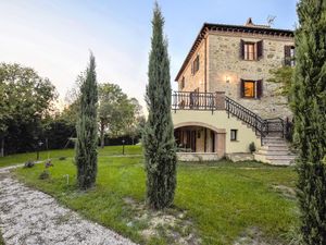 Ferienwohnung für 6 Personen (112 m²) in Avigliano Umbro