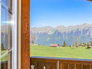 18080525-Ferienwohnung-5-Axalp-300x225-5