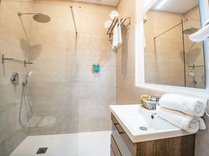 23181811-Ferienwohnung-5-Ayamonte-300x225-2