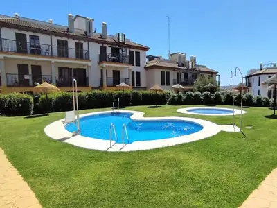 PoolOfHouse