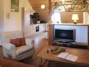 3808231-Ferienwohnung-6-Ayl-300x225-1