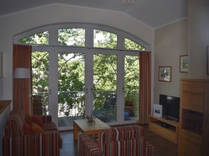 19325834-Ferienwohnung-4-Baabe-300x225-1