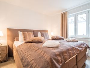 23441797-Ferienwohnung-4-Baabe-300x225-2