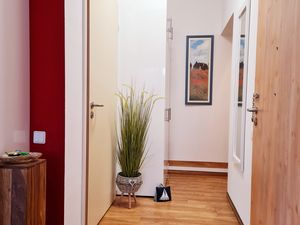 22156367-Ferienwohnung-3-Baabe-300x225-5