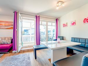 23954902-Ferienwohnung-5-Baabe-300x225-3