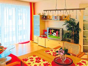 23993676-Ferienwohnung-4-Baabe-300x225-3