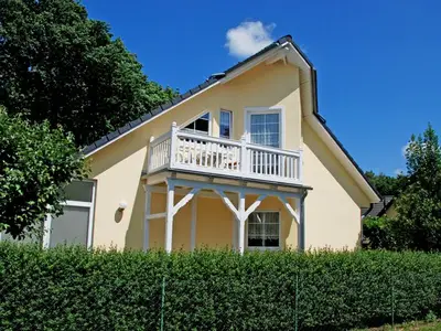Ferienwohnung für 2 Personen (46 m²) in Baabe 1/10