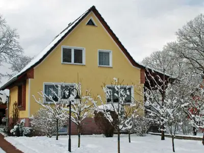 Ferienwohnung für 3 Personen (58 m²) in Baabe 1/10