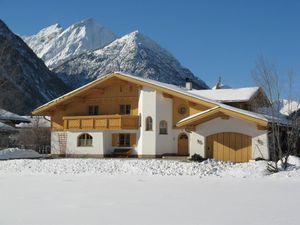 23488028-Ferienwohnung-3-Bach (Tirol)-300x225-4