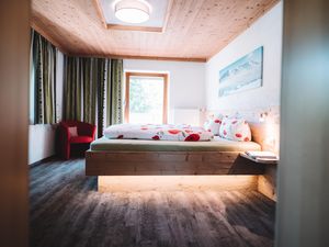 23482111-Ferienwohnung-2-Bach (Tirol)-300x225-3