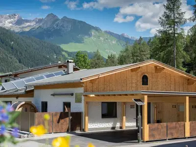 Ferienwohnung für 6 Personen (72 m²) in Bach (Tirol) 1/10