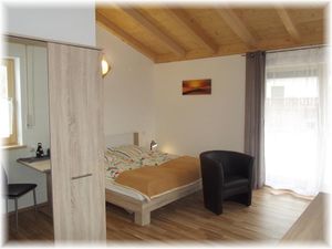 24015002-Ferienwohnung-2-Bad Aibling-300x225-3