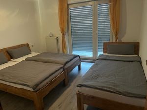 23908523-Ferienwohnung-8-Bad Arolsen-300x225-4