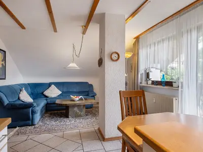 Photo, INSIDE, OUTSIDE