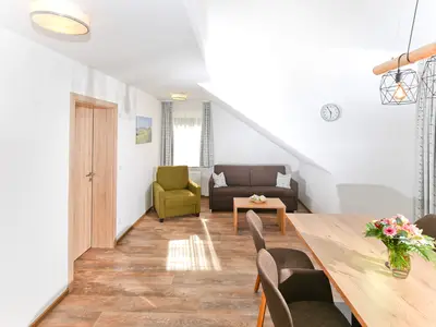Ferienwohnung für 8 Personen (82 m²) in Bad Berleburg 5/10