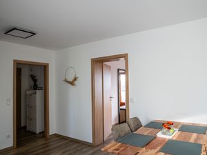 23890788-Ferienwohnung-3-Bad Berleburg-300x225-4