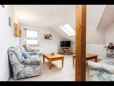 Ferienwohnung für 6 Personen (97 m²) in Bad Berleburg 3/10