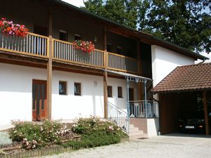 22142115-Ferienwohnung-4-Bad Birnbach-300x225-1