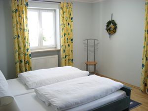 18196350-Ferienwohnung-2-Bad Birnbach-300x225-5