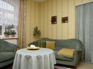 22807387-Ferienwohnung-4-Bad Blankenburg-300x225-1