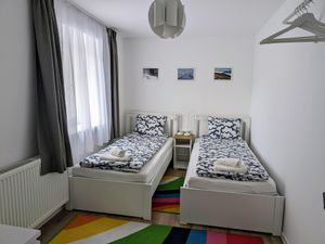 24046211-Ferienwohnung-5-Bad Bleiberg-300x225-4