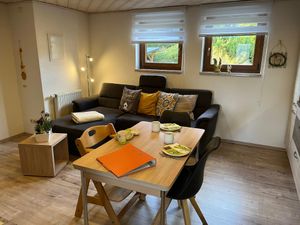 22935681-Ferienwohnung-4-Bad Brambach-300x225-3