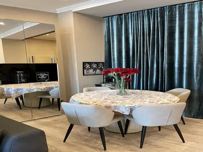 DiningRoom