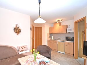 19340465-Ferienwohnung-2-Bad Elster-300x225-4