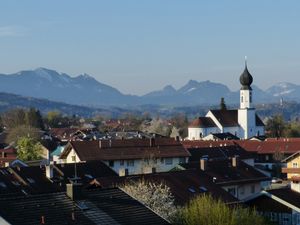 Hochriesblick mit der Kirche St. Jacobus