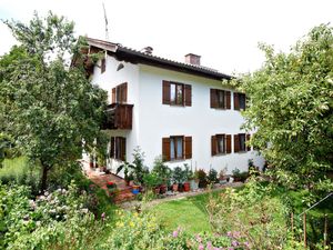 72661-Ferienwohnung-2-Bad Endorf-300x225-0