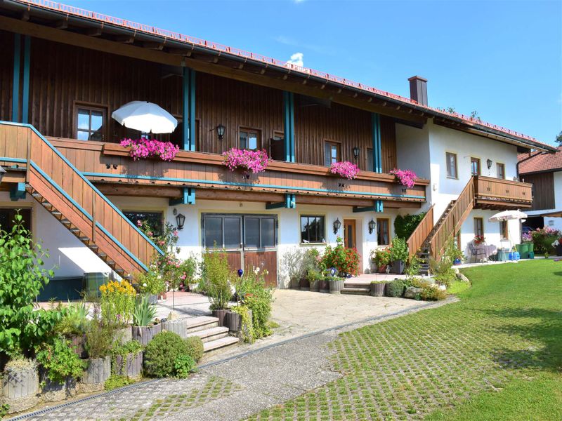 23155969-Ferienwohnung-3-Bad Endorf-800x600-0