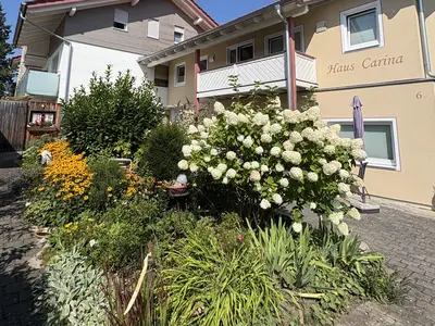 Hausansicht Sommer