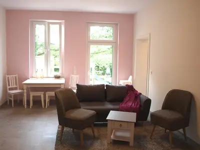 Wohnzimmer-Hagebutte