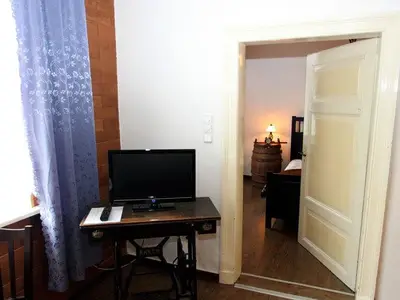Ferienwohnung "unten" Blick in das Schlafzimmer