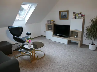Wohnzimmer neu 2