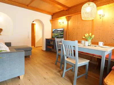 Wohnbereich mit Terrassenzugang