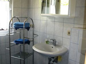 5434482-Ferienwohnung-3-Bad Frankenhausen-300x225-5