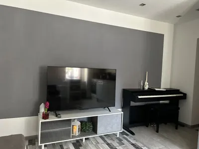 Fernseher_Klavier