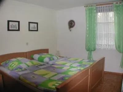 Schlafzimmer EG