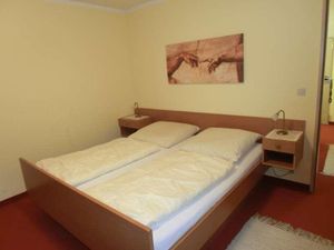 22143565-Ferienwohnung-2-Bad Füssing-300x225-2