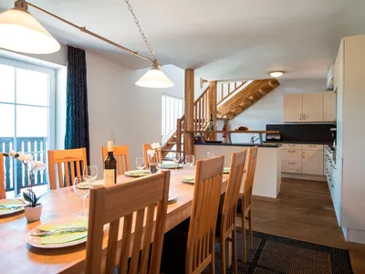DiningRoom