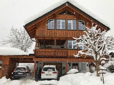 Außenansicht Front im Winter Ferienwohnung Unterberger