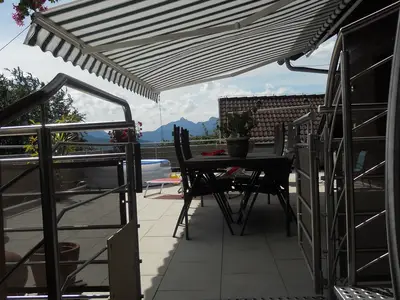 Terrasse beim Bauernhof Koa