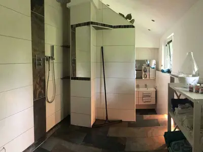 Badezimmer der Fewo Fam. Unterberger Bad Goisern